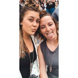 Meet your Posher, Ashlynn